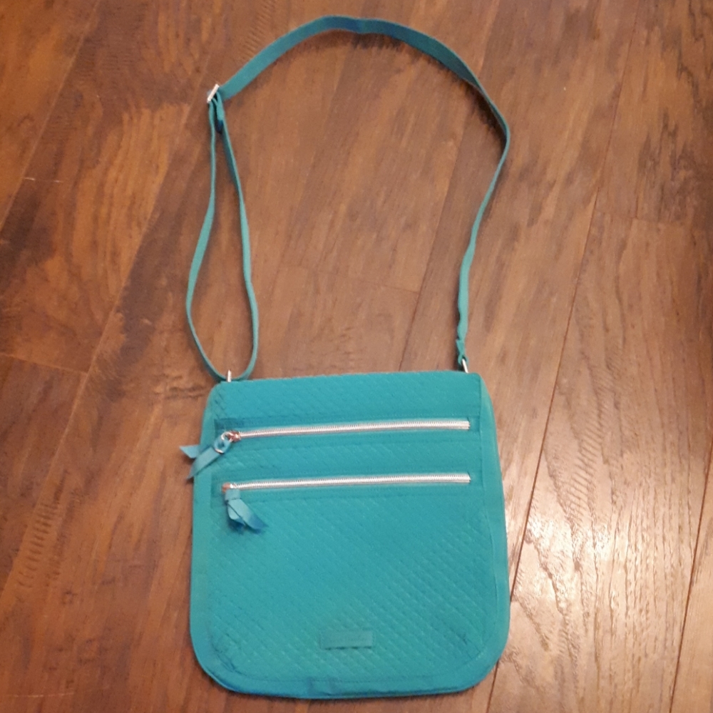 Vera Bradley Iconic Triple Zip Hipster